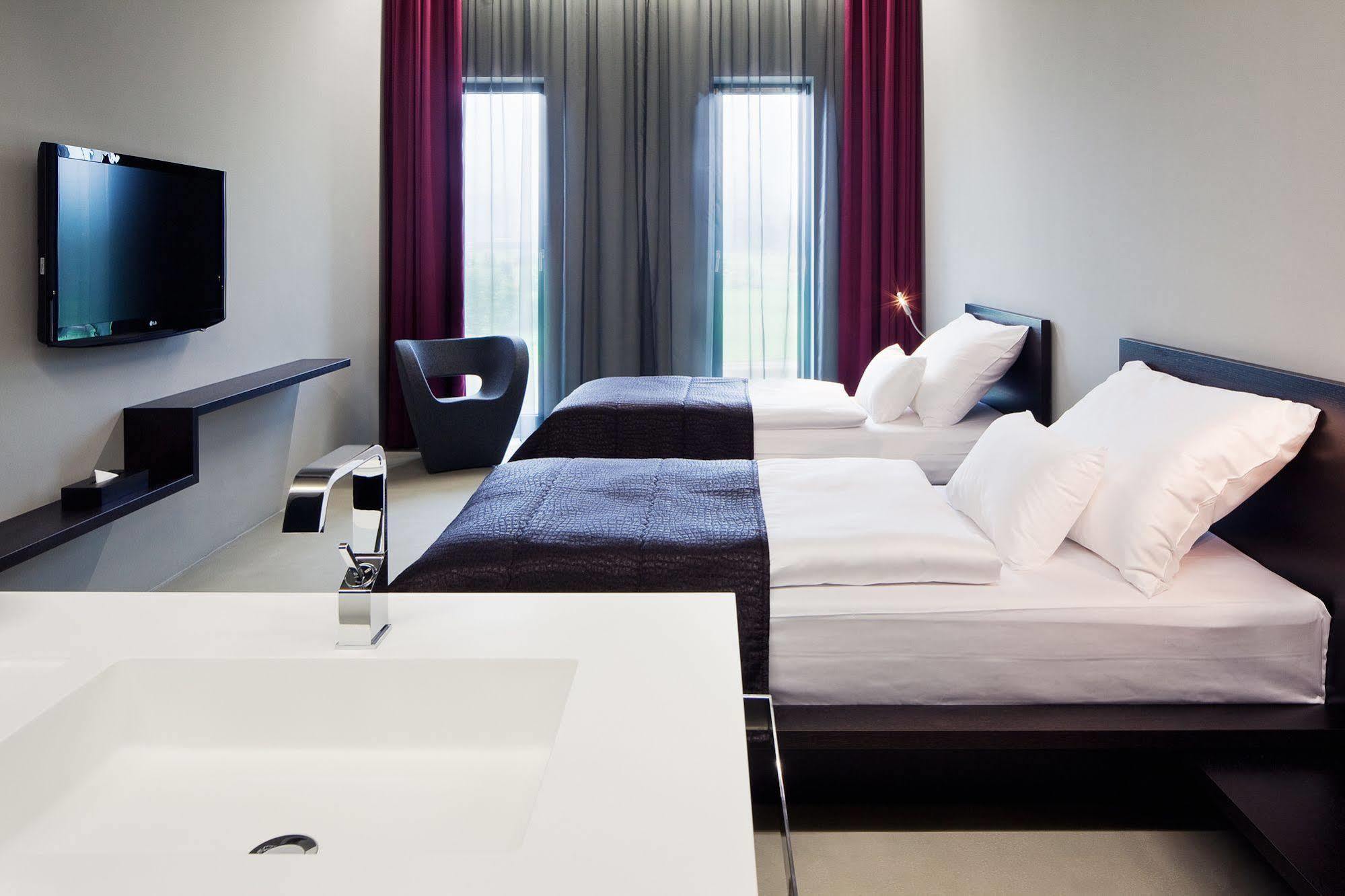 Čeladná Miura Hotel מראה חיצוני תמונה